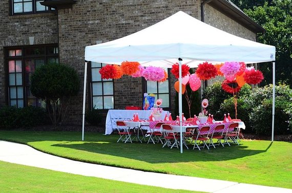 ABC canopy reviews: White Canopy with poms decoration